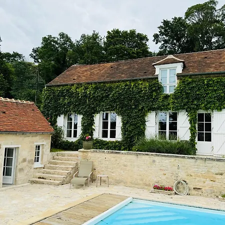 House With The Pool Near Polo Club Chantilly Villa