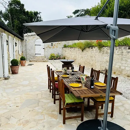 House With The Pool Near Polo Club Chantilly Apremont (Oise)
